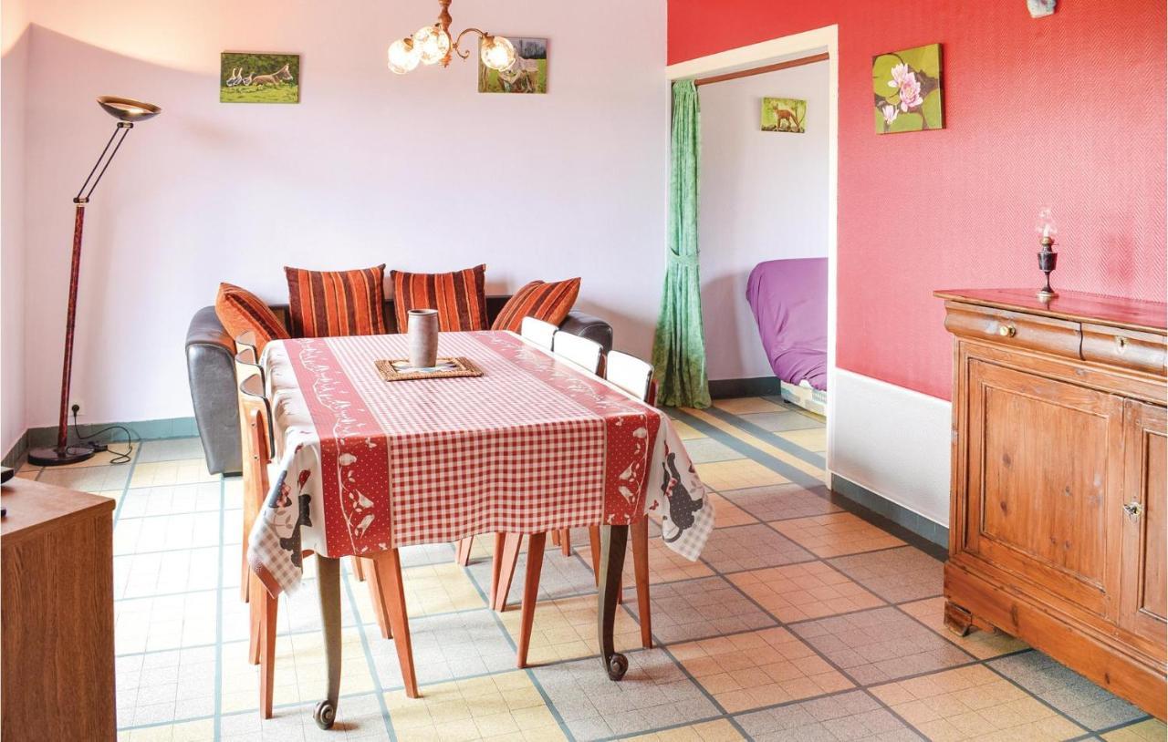 Holiday Home In Montsernelle Lithaire Exterior foto